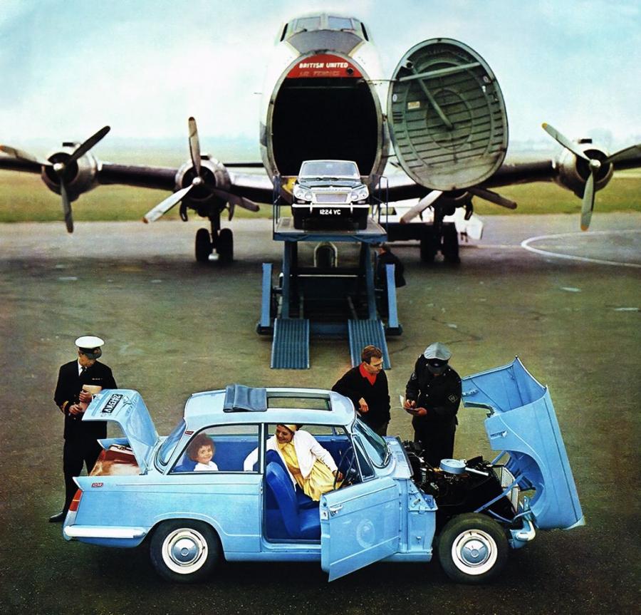  Triumph Herald 1200 Saloon 1961 года  (фото 4 из 8)